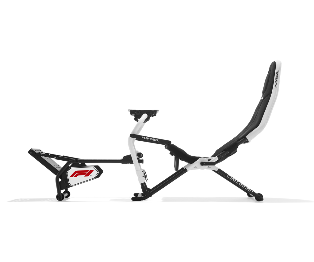 Playseat Challenge DD F1 Edition three-quarter side view