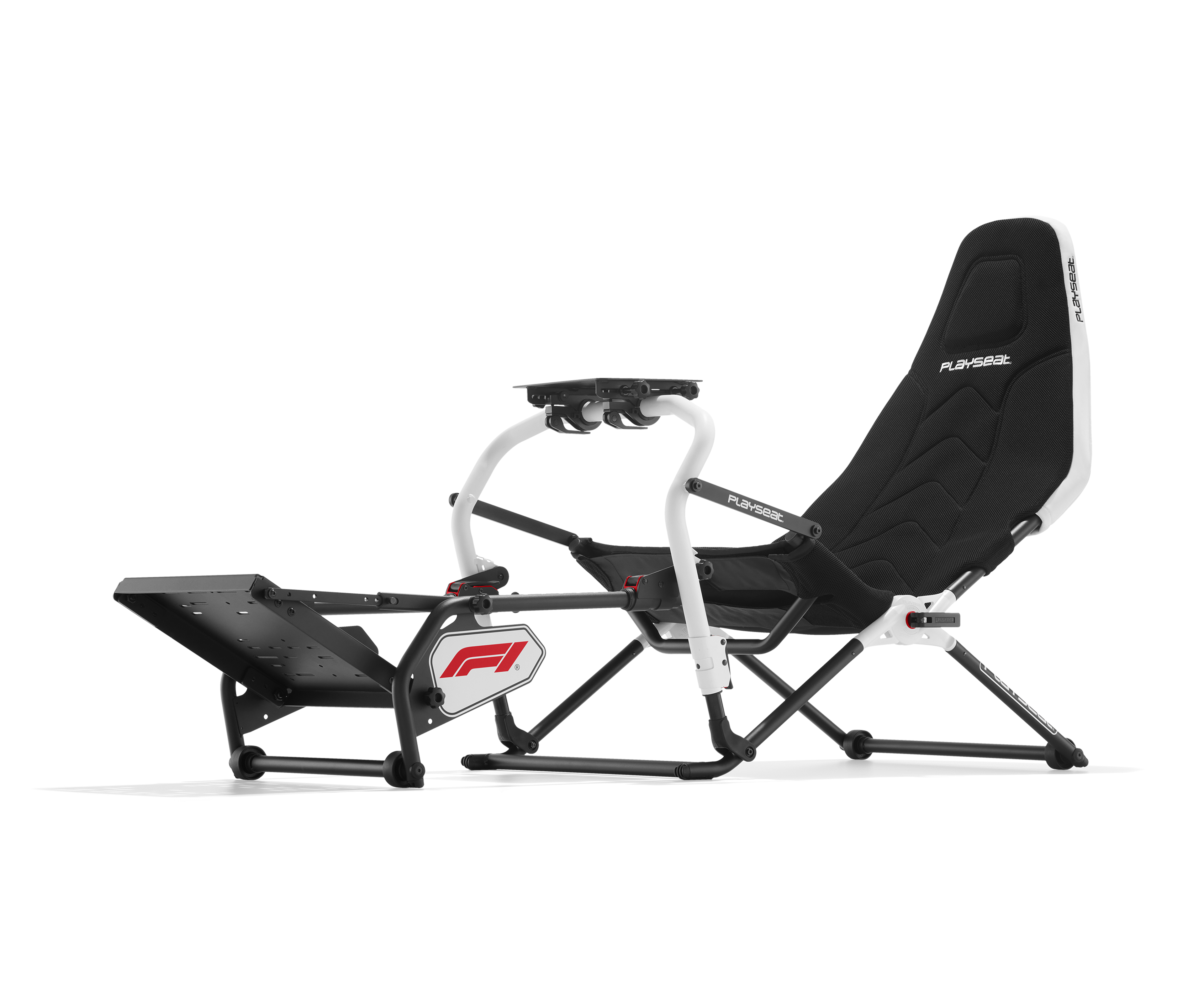 Playseat Challenge DD F1 Edition three-quarter front view